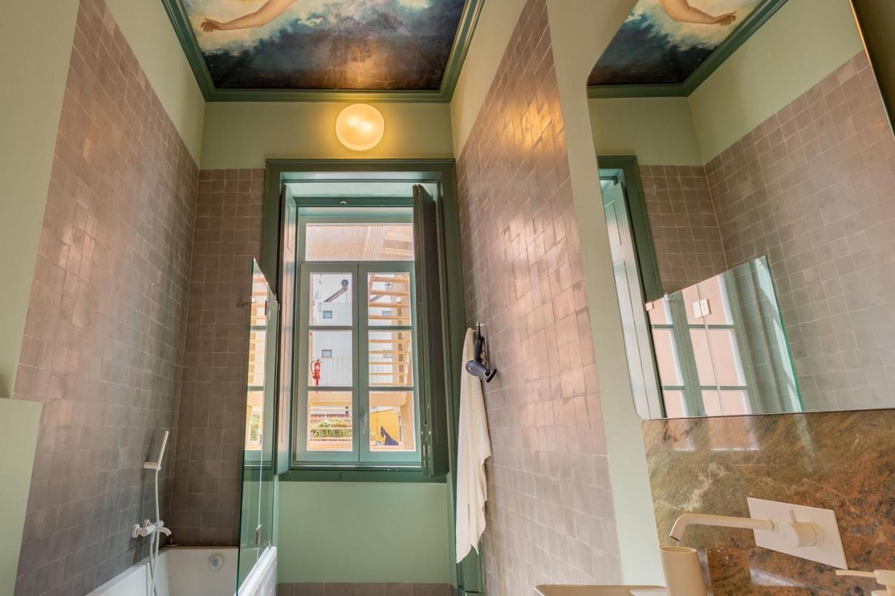 Apartment Pombaline Building W/pool By Lovelystay