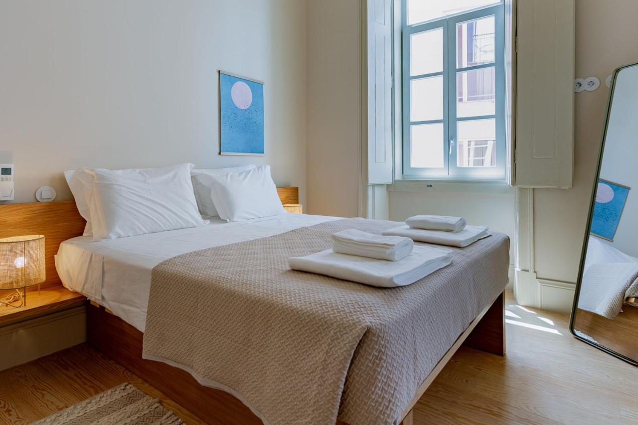 Apartment Pombaline Building W/pool By Lovelystay