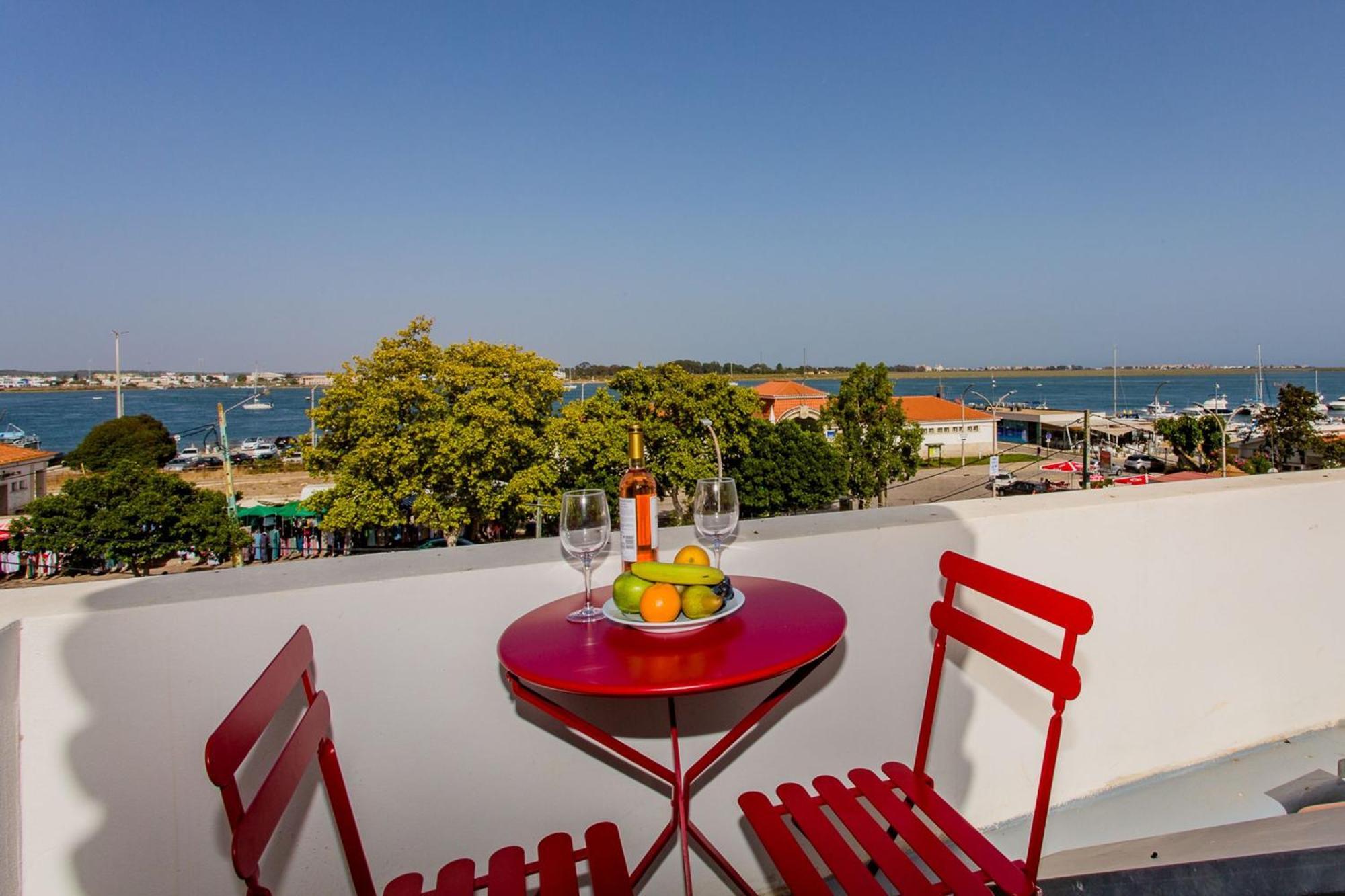Pombaline Building W/pool By Lovelystay * Vila Real de Santo Antonio